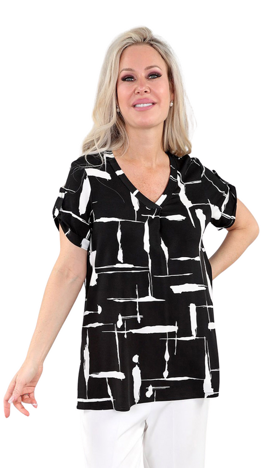 Black & White Abstract Print Short Sleeve Top. Style MT25S1856