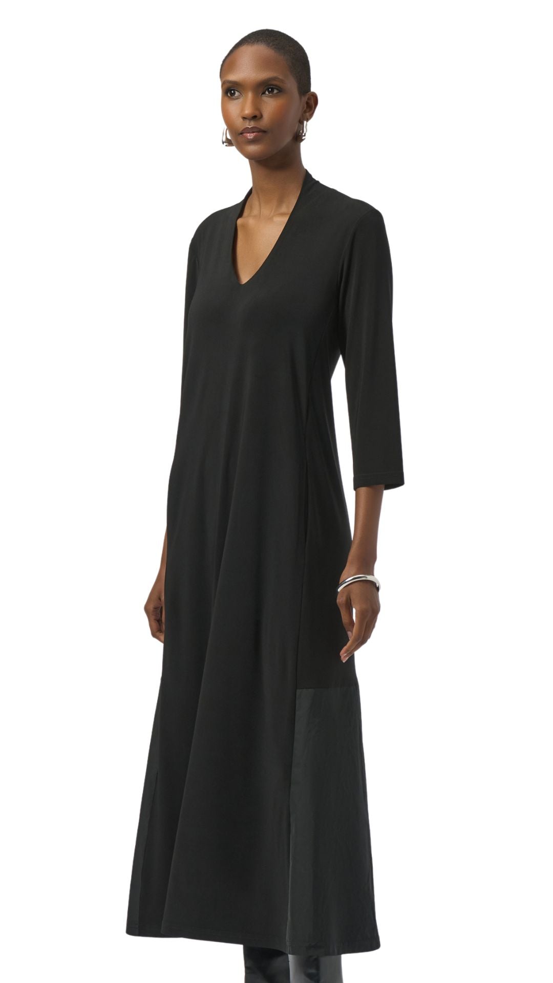 V-Neck 3/4 Sleeve Trapeze Dress. Style JR254150