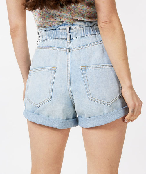 Paperbag Rolled Cuff Jean Shorts. Style ESQHS2312202