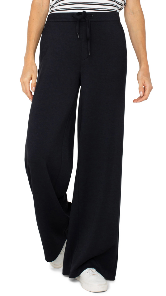 Pull On Wide Leg Trouser. Style LVLM4715C9