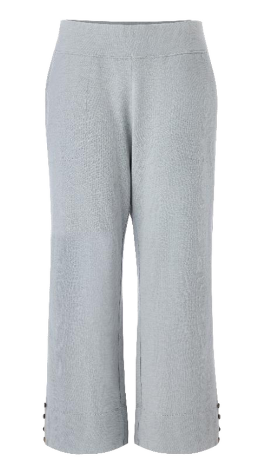 Pull On Button Detail Capri. Style WP5743