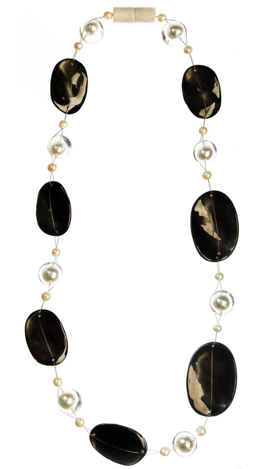 Amor Collection - Magnetic Closure Black & White Necklace. Style 8420151ANTHQ15