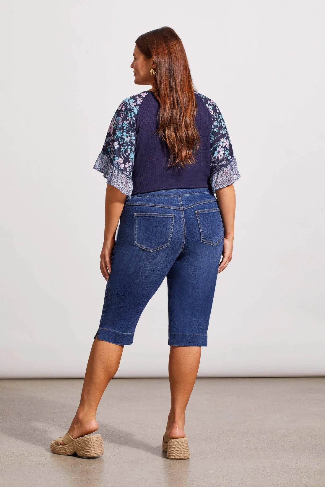 Size Inclusive Audrey Pull On Capri. Style TR7674V-2020