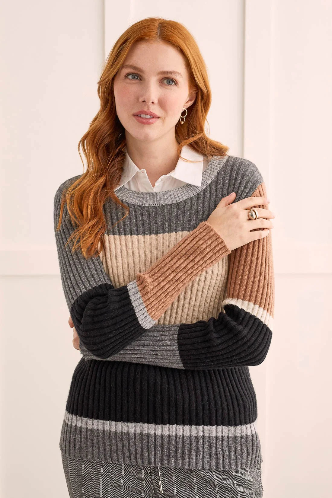 Button Up Fooler Collar in Black or White. Style TR1407O-3768