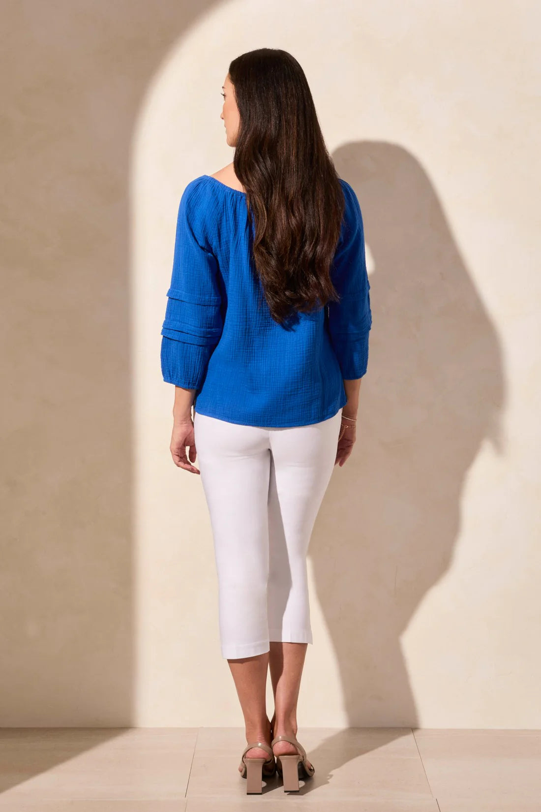 Cotton Gauze Off/On Shoulder Top. Style TR5728O-4555
