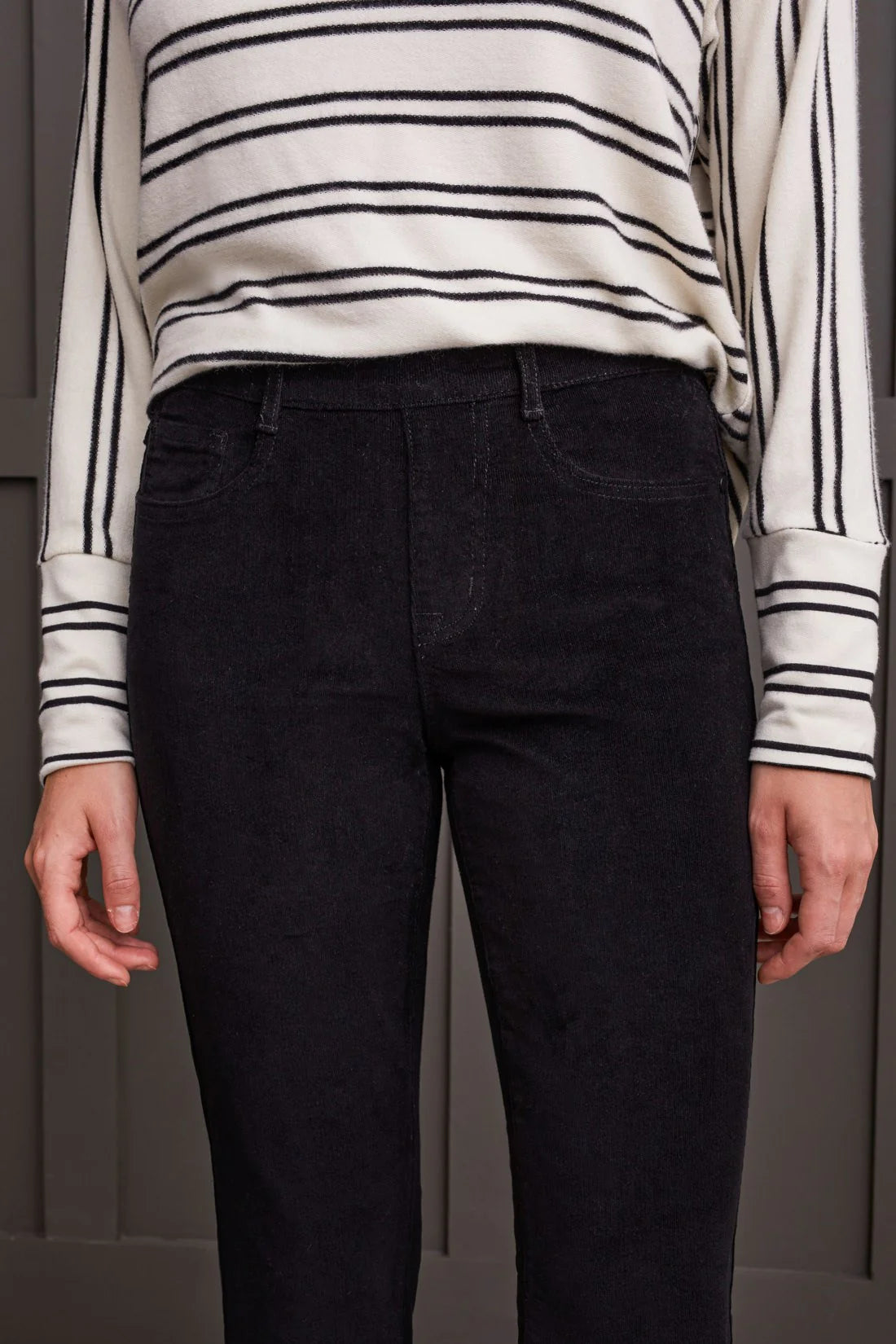 Pull On Corduroy Ankle Pant. Style TR5580O-4989