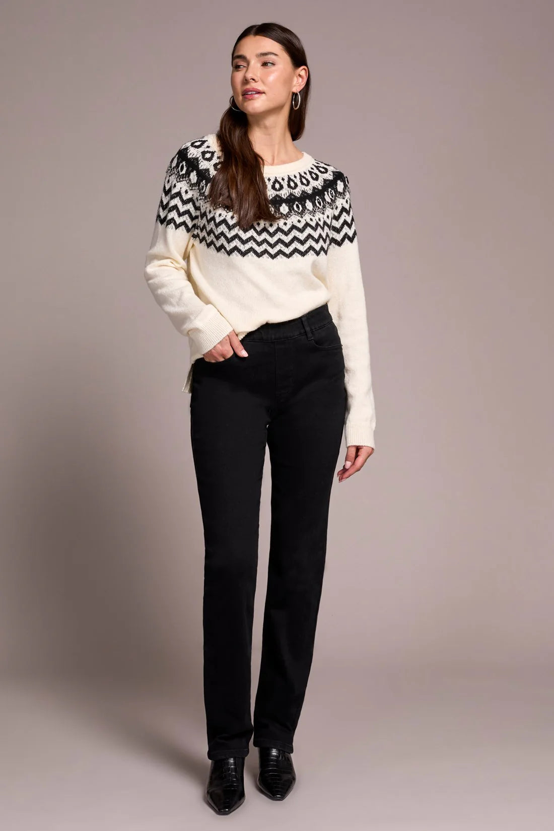 Cream Knit & Pattern Bead Embellishment Sweater. Style TR2373O-8353