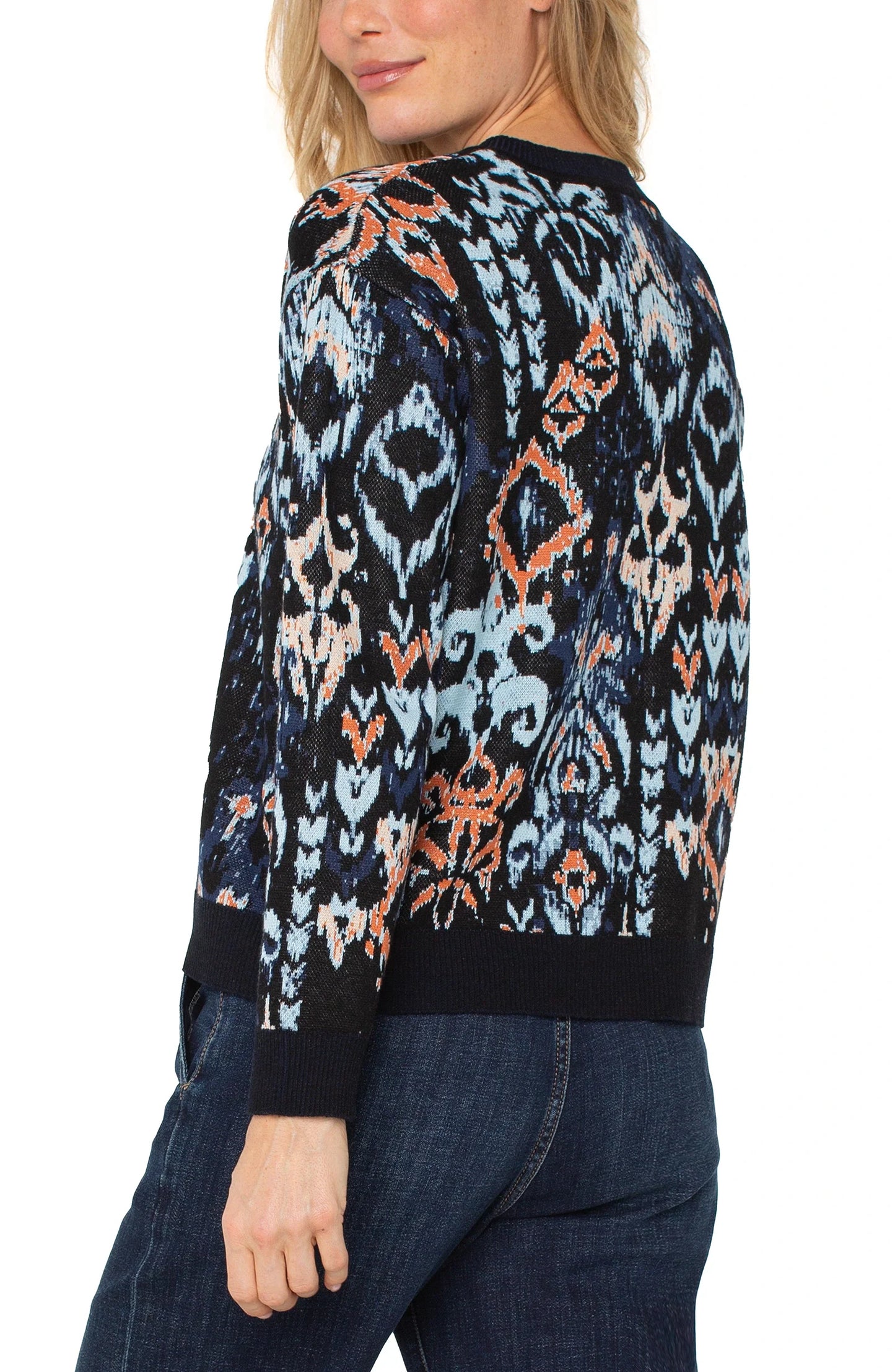Drop Shoulder Crew Neck Patterned Sweater. Style LVLM8J12SR09J6