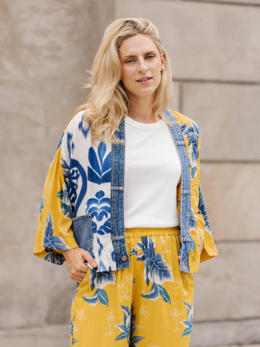 Printed & Denim Trim Open Front Loose Cardigan. Style SHNP5262