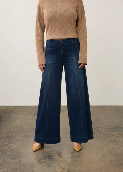 Patch Pockets Center Seam Wide Leg Jean. Style FD2173131