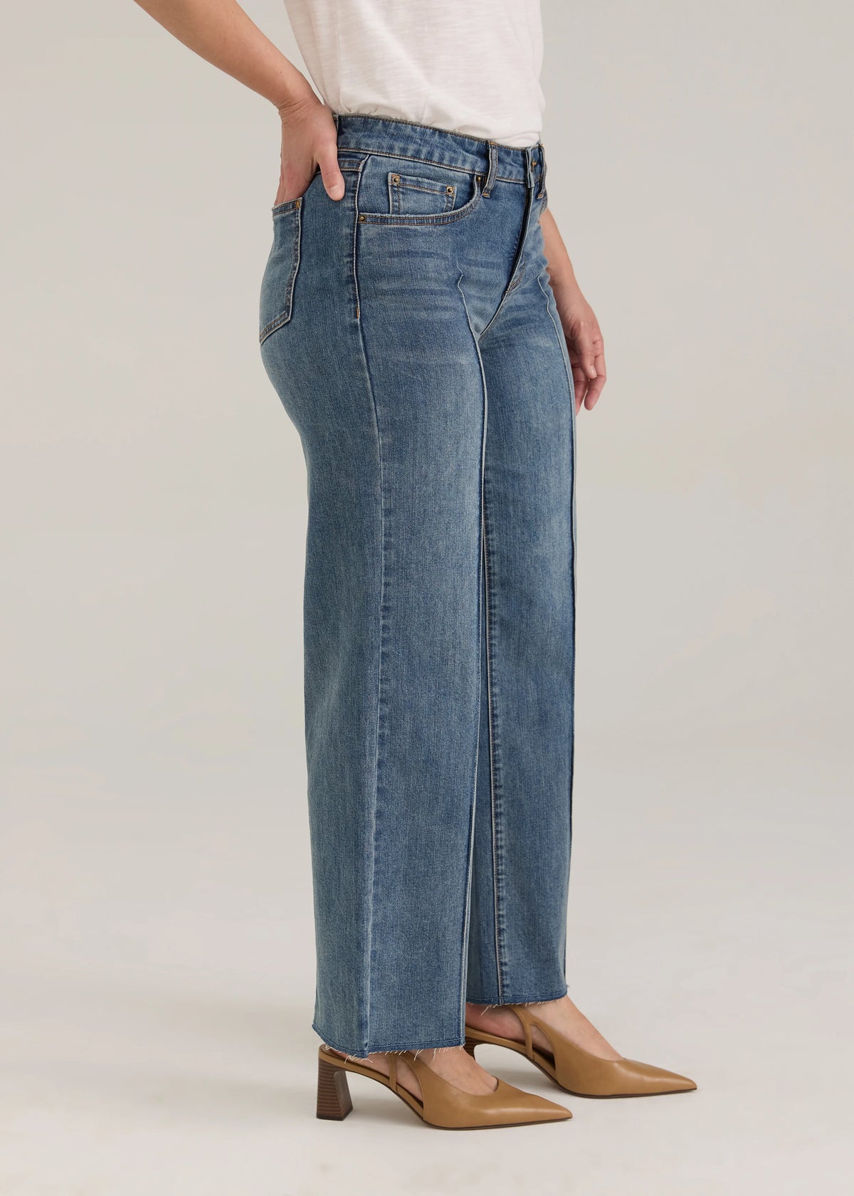 Olivia Wide Leg Ankle Length Jean. Style FD2402779