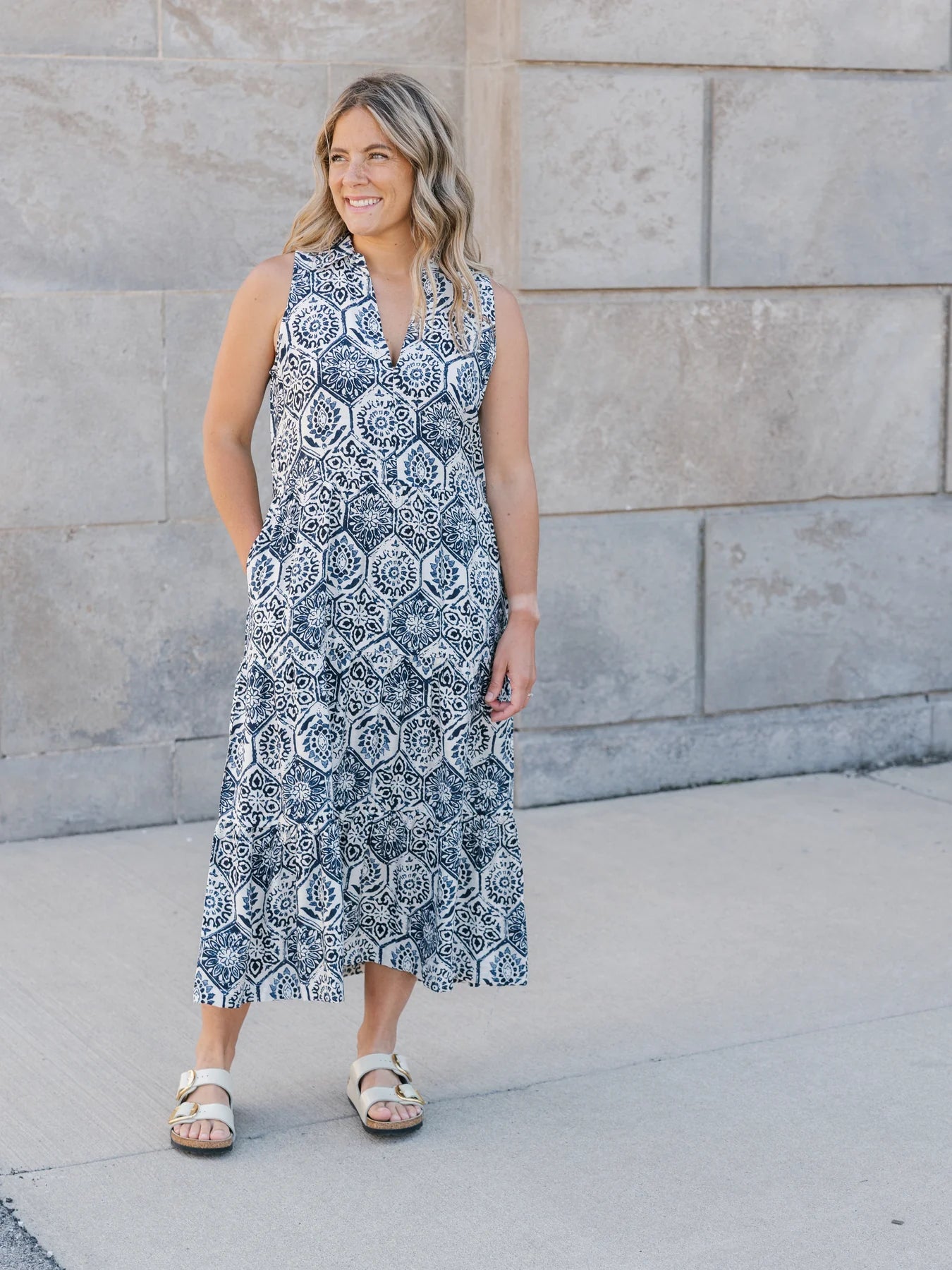 Abstract Print Collared Sleeveless "Clara" Dress. Style SHNP5761