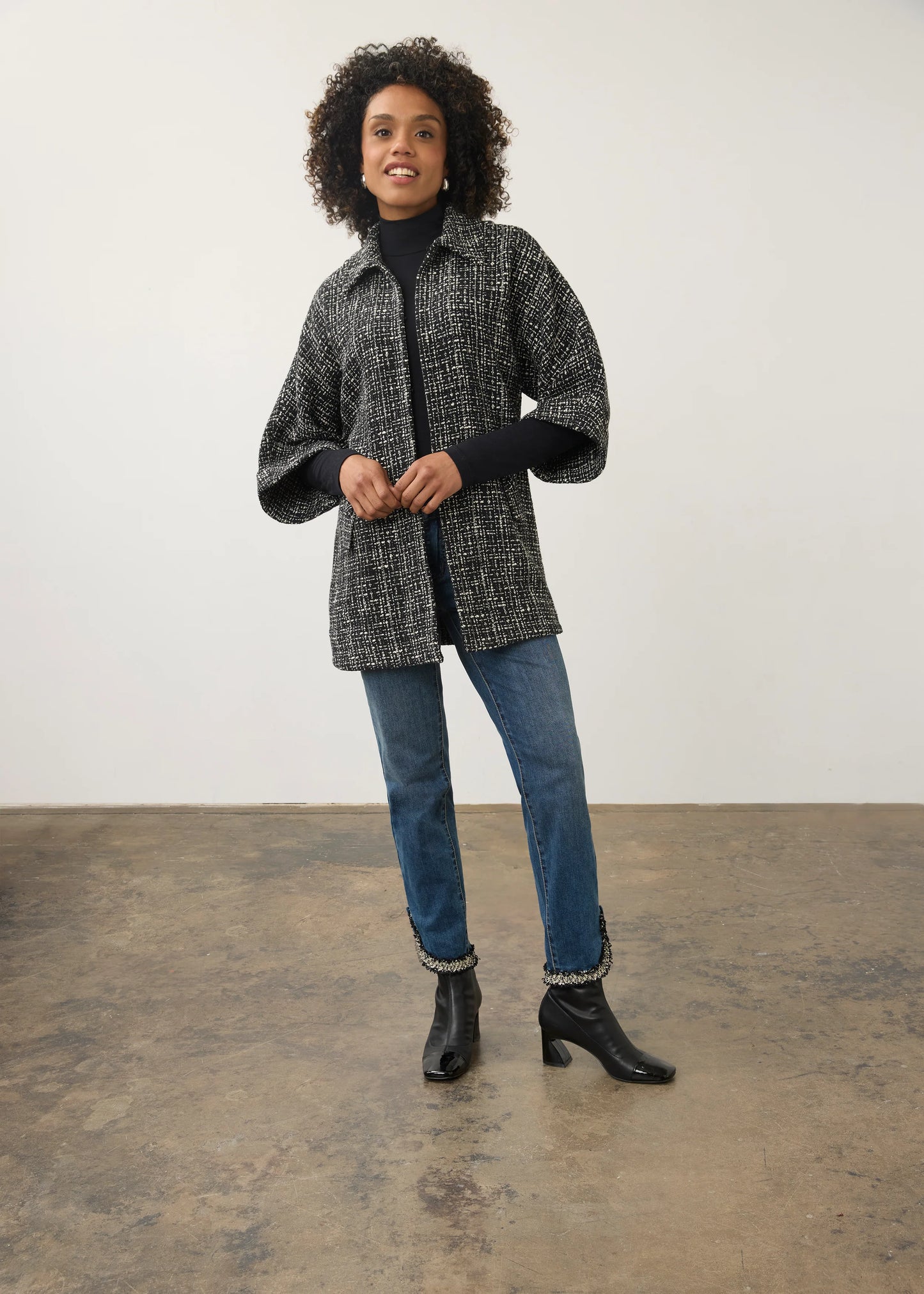 Tweed Poncho Style 3/4 Sleeve Jacket. Style FD11107918