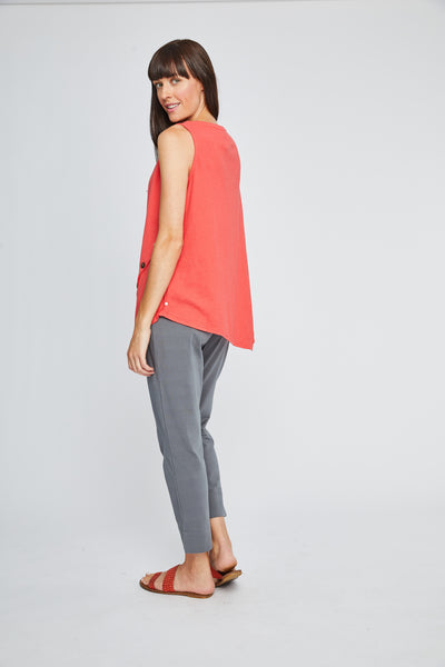Diagonal Button Textured Fabric Top. Style NB12138