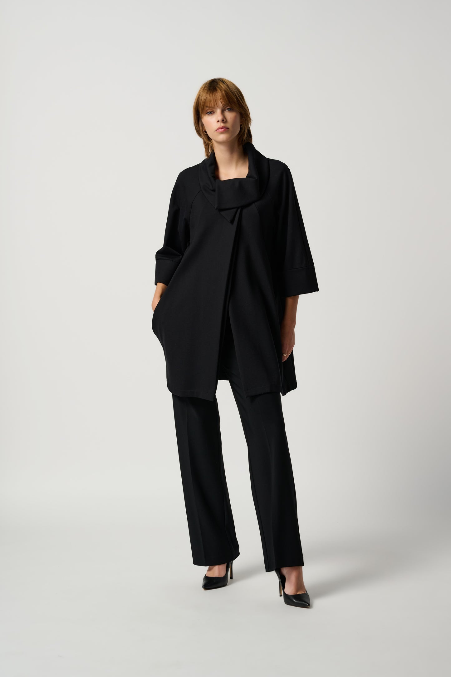 Pull On Straight Leg Pant in Black or Midnight. Style JR153088