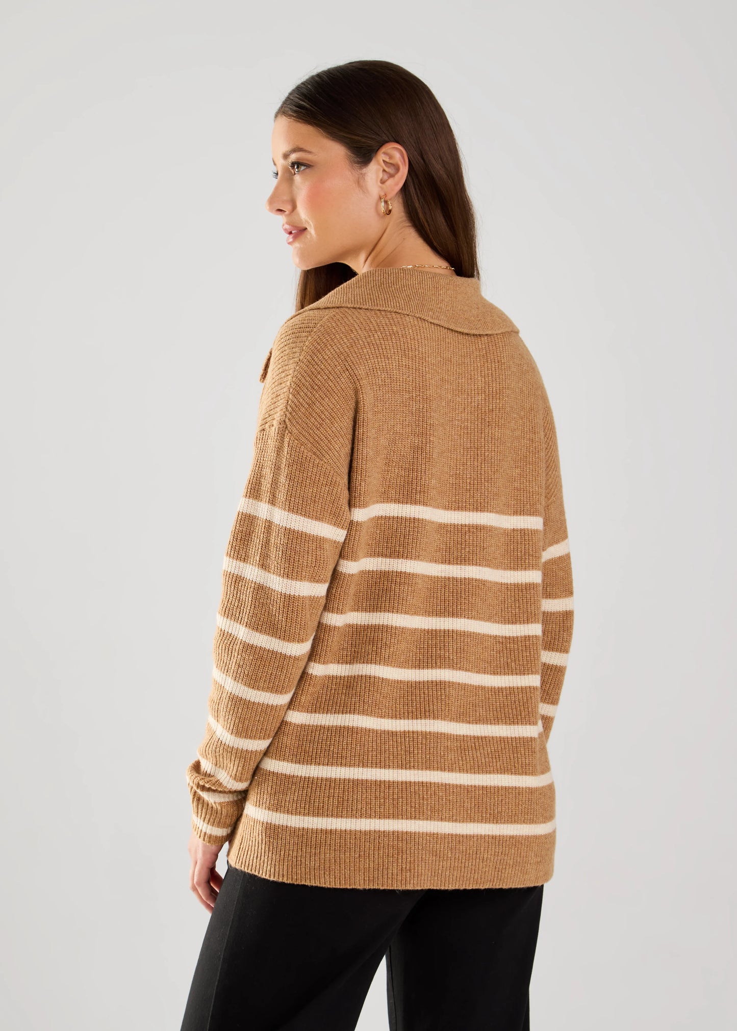 Wide Collar Striped Knit Sweater. Style FD1849704