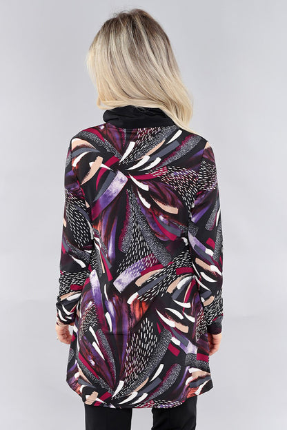 Zippered Black Collar Abstract Print Tunic. Style MT25F1946
