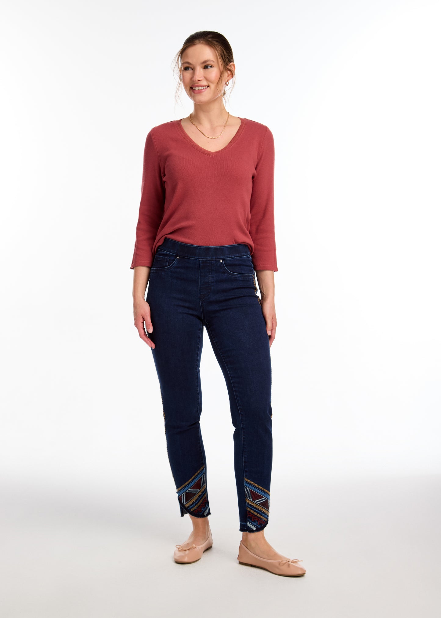 Embroidred Pull On Slim Ankle Jeans. Style FD2029669