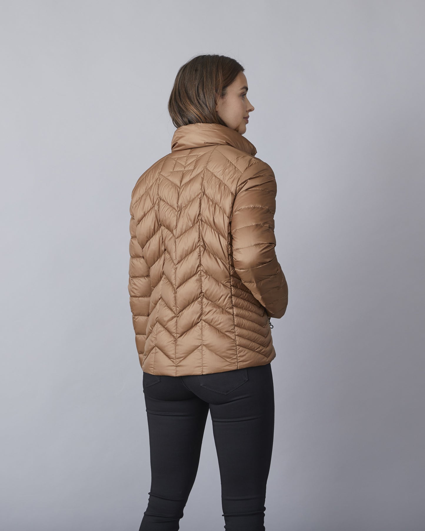 Daisy Cheveron Quilted Puffer Outerwear. Style JUN2040