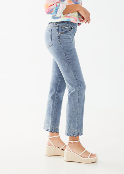 Scalloped Heart Stud Ankle Jean. Style FD2084669