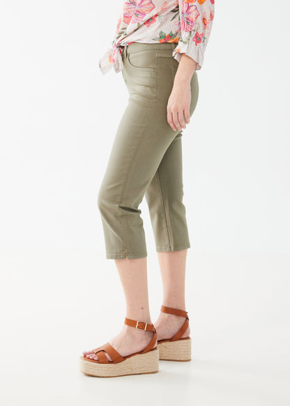 Olivia Slim Stretch Capri. Style FD2110511