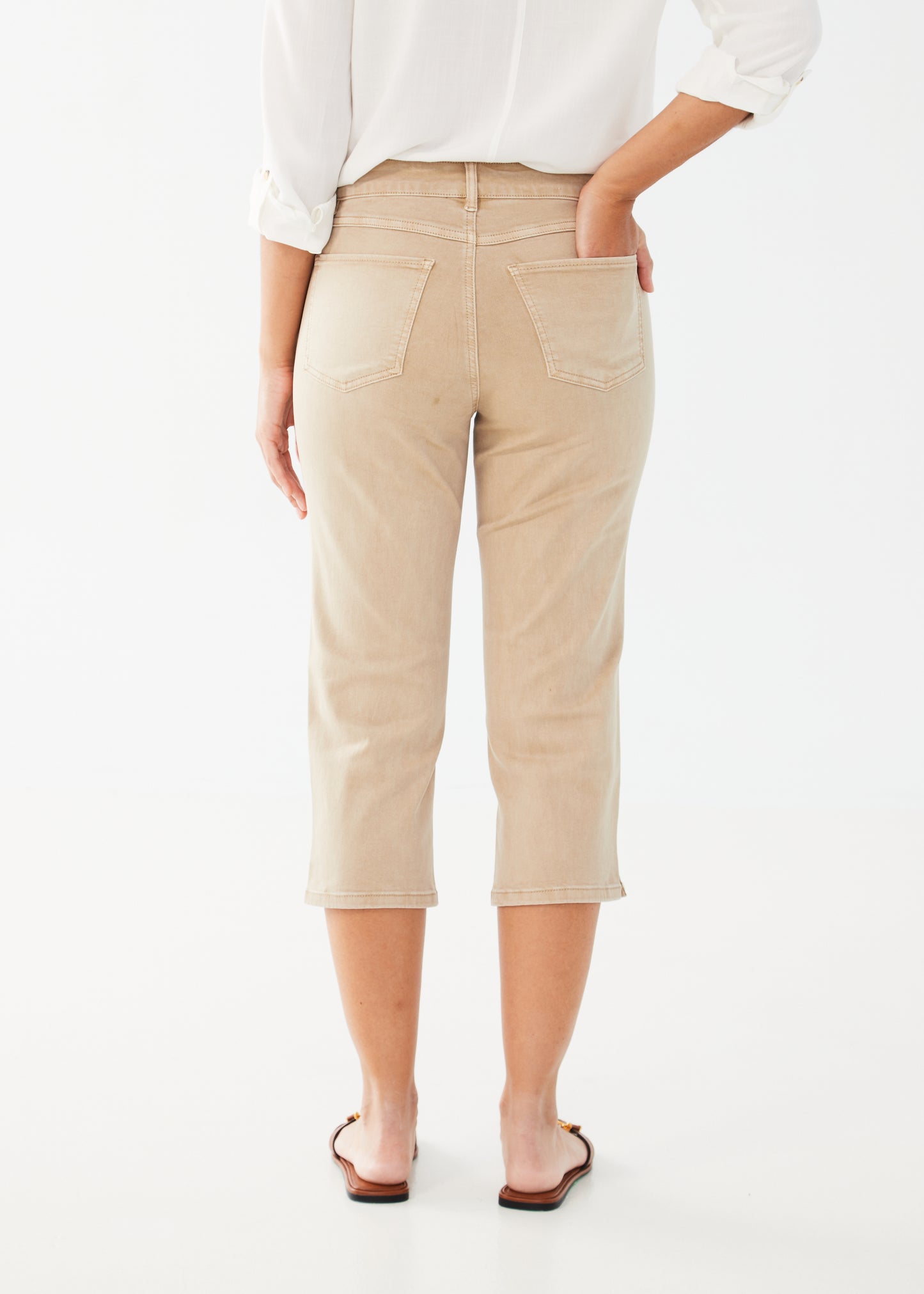 Olivia Slim Stretch Capri. Style FD2110511