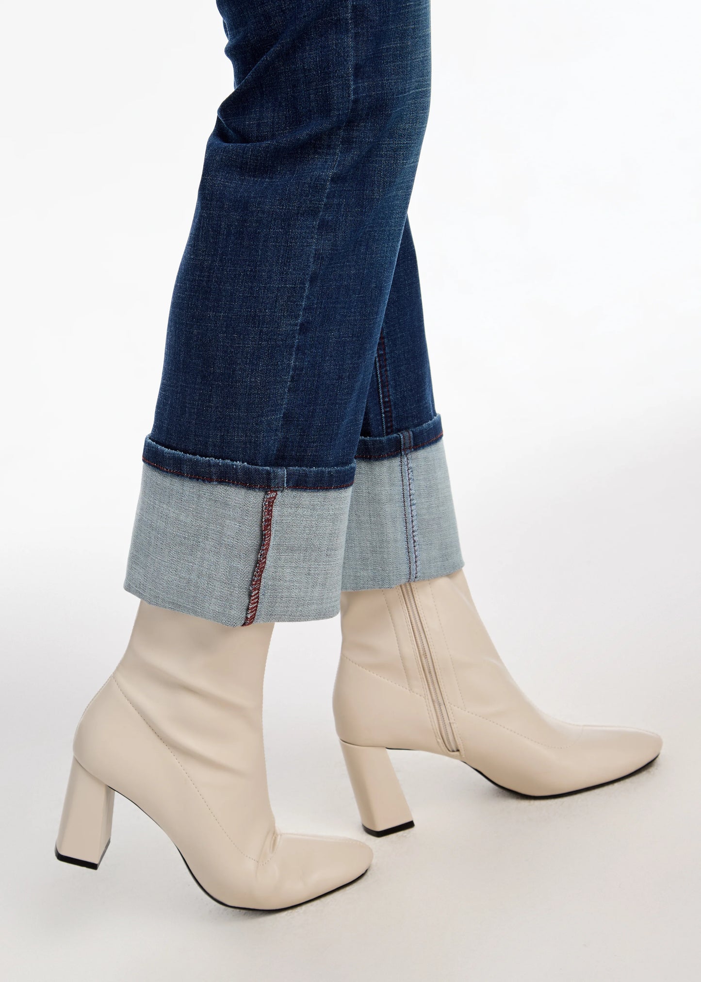 Olivia Cuffed Straight Ankle Jean. Style FD2143809