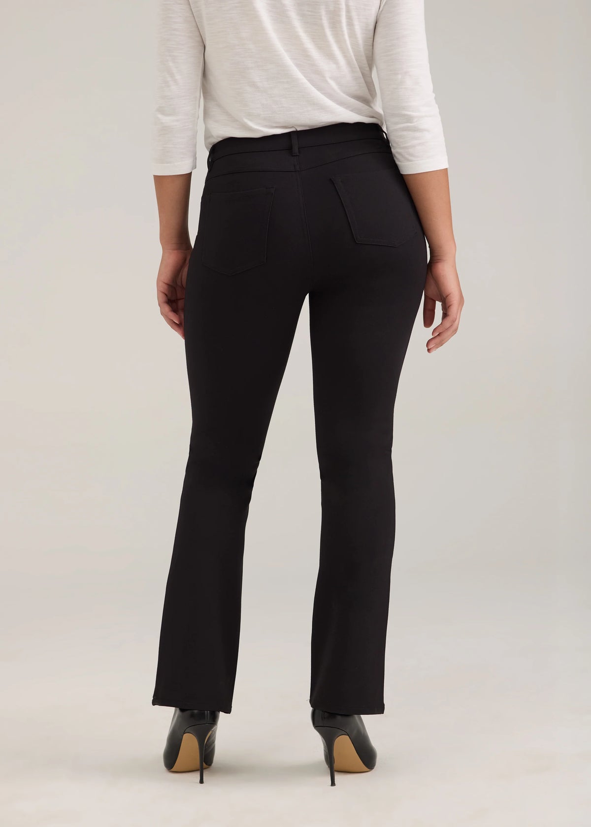 Petite Ponte Olivia Bootleg Pant. Style FD4409396