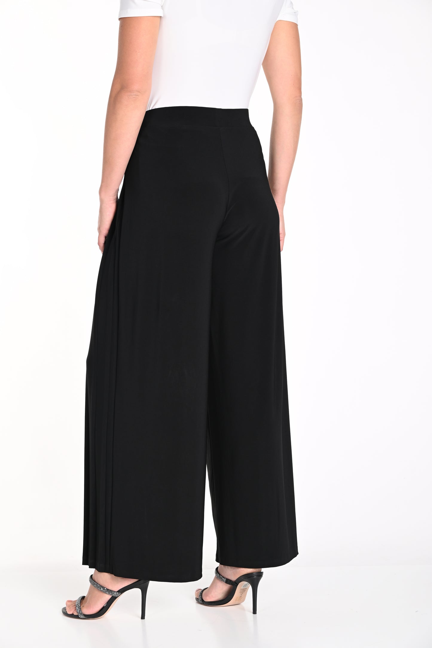 Wide Leg Flowy FIt Pant. Style FL241011