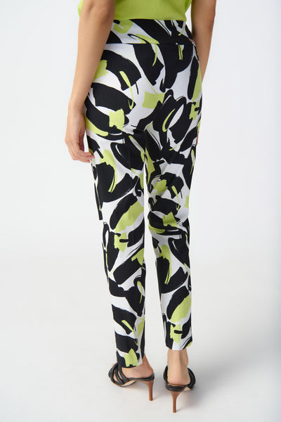 Abstract Printed Pull On Cropped Pant. Style JR241266