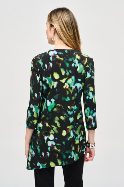 Silky Knit Abstract Print Tunic. Style JR243134