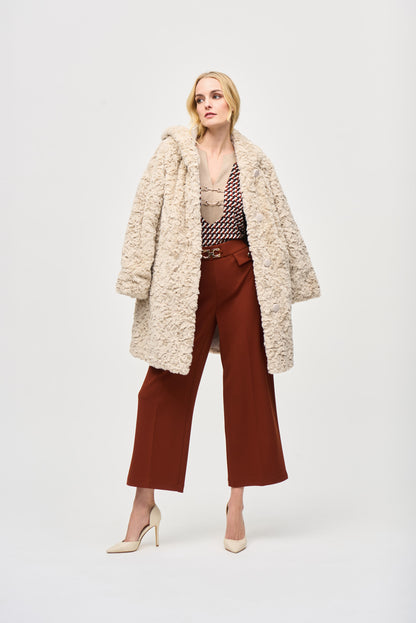 Faux Fur Reversible Outerwear. Style JR243903