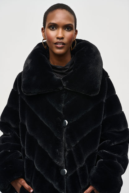 Reversible Faux Fur Coat. Style JR243904