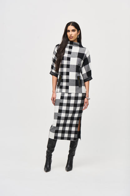 Plaid Jacquard Knit Skirt. Style JR243947