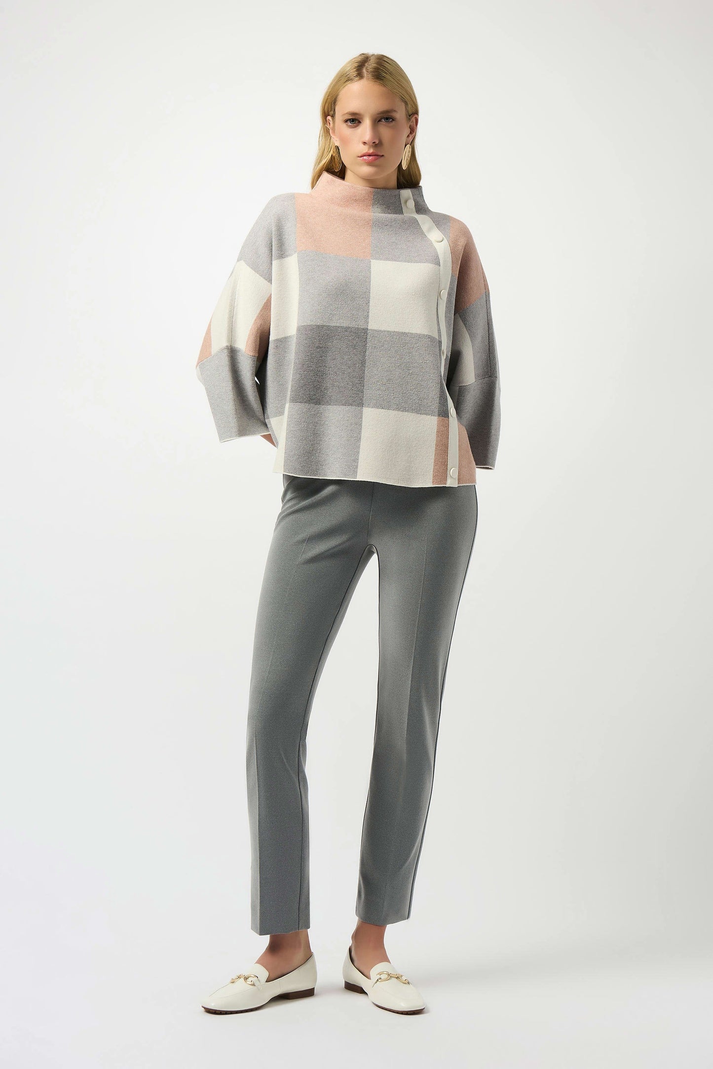Funnel Neck Loose Silhouette Sweater. Style JR243948F25