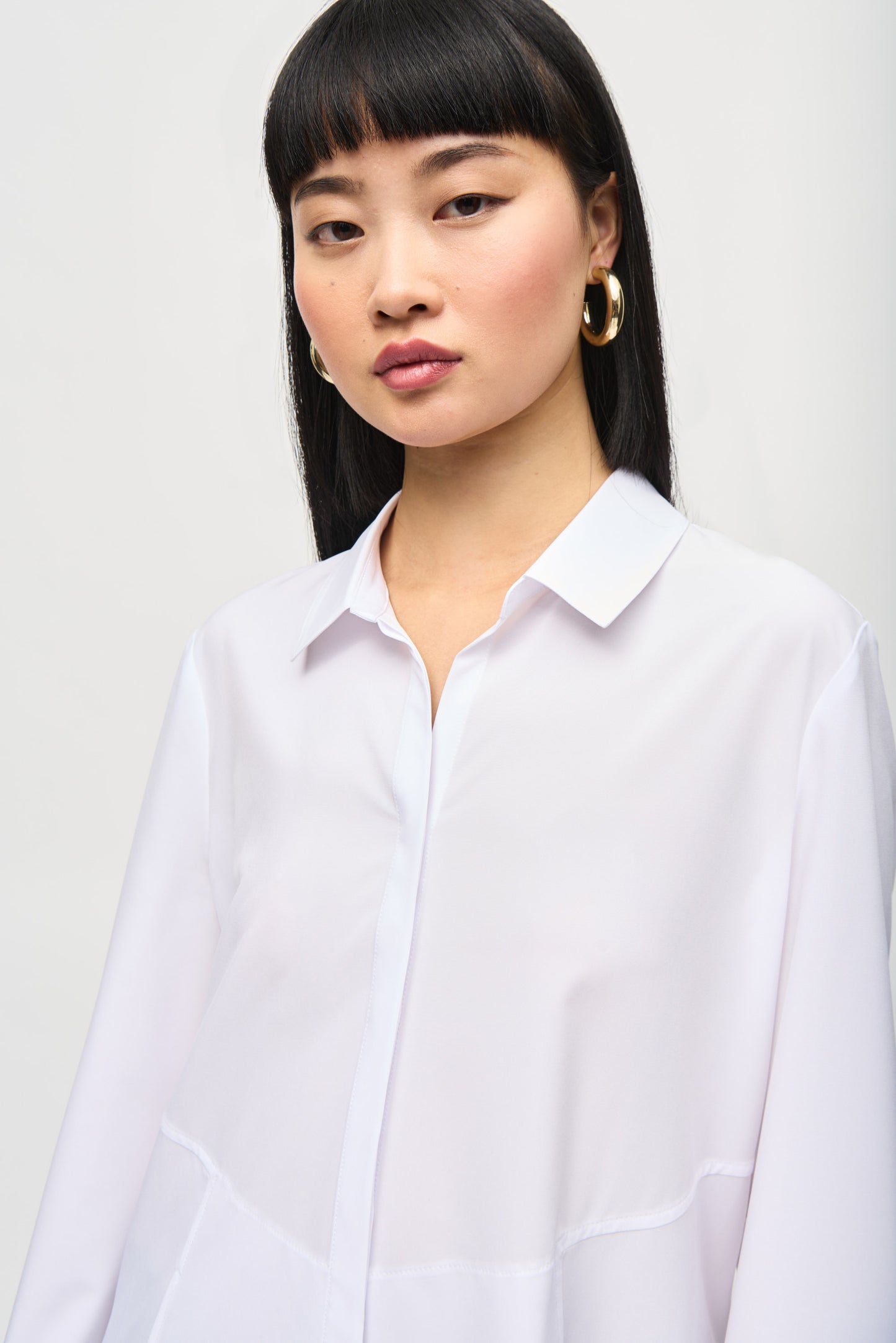 Woven Button Front Pocket Blouse. Style JR243958