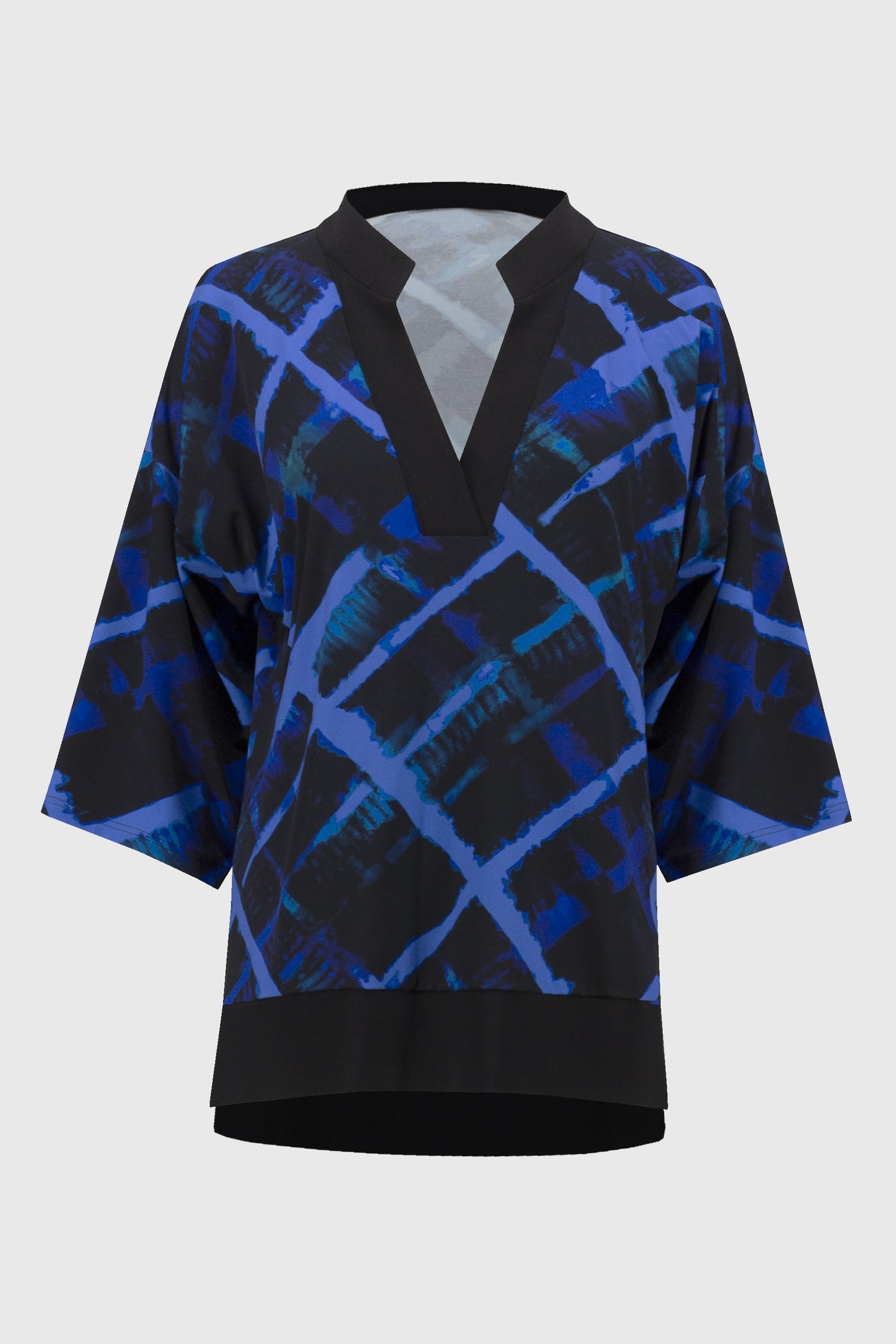 Silky Knit Abstract Print Boxy Top. Style JR244020