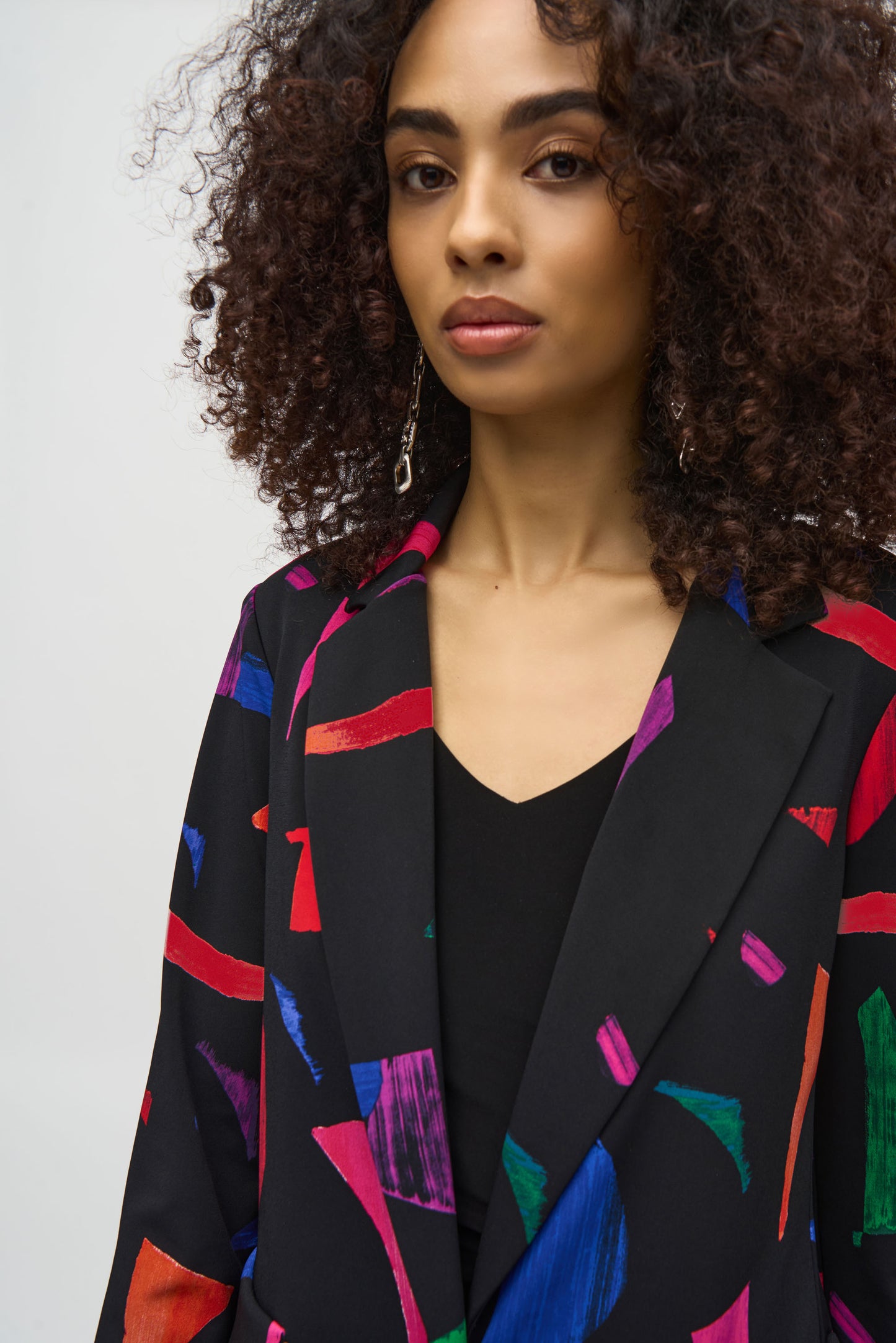 Silky Knit Abstract Print Blazer. Style JR244231