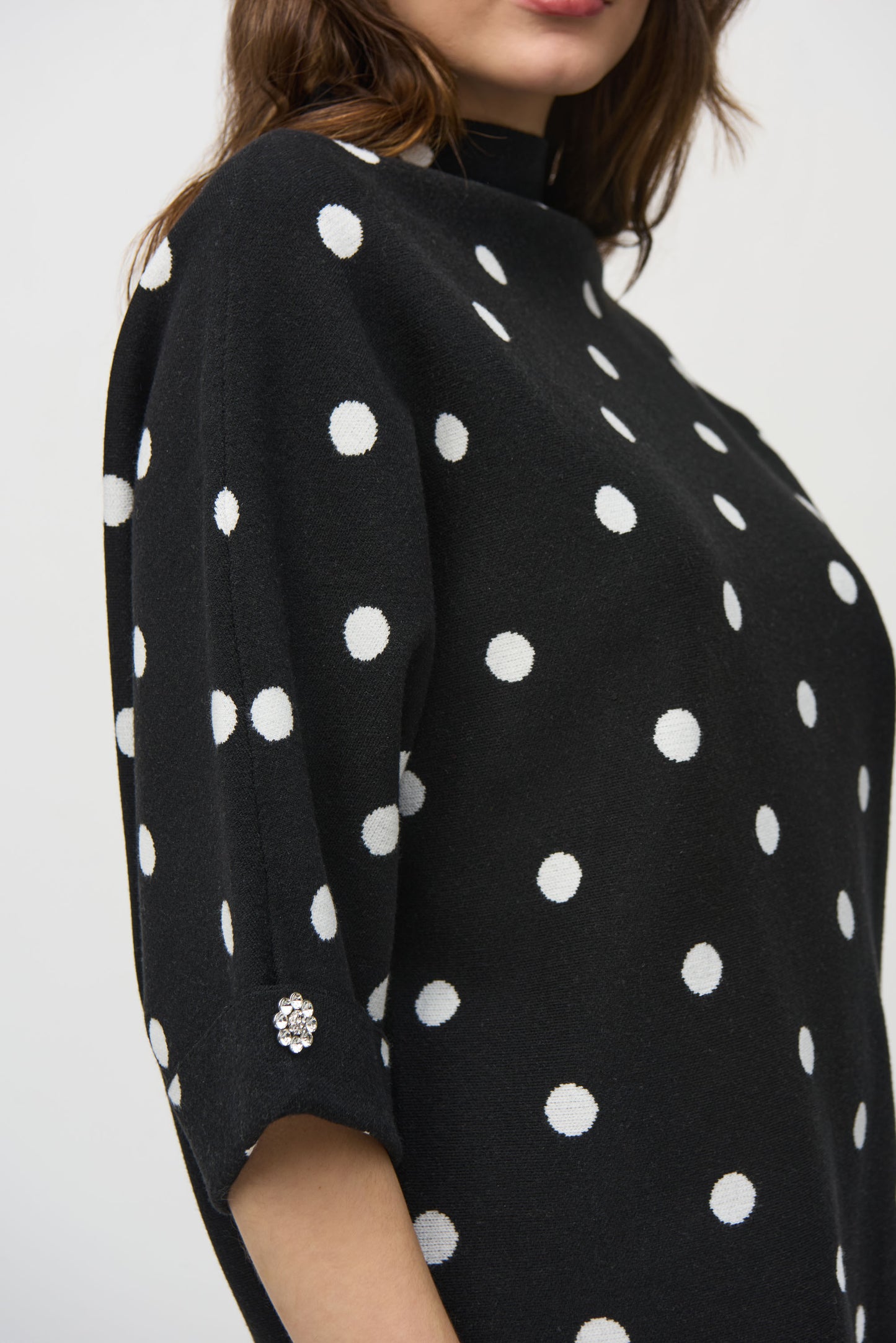 Pull Over Polka Dot Sweater. Style JR244936