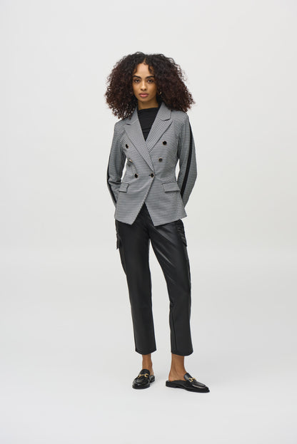 Houndstooth Jacquard Knit Fitted Blazer. Style JR244938