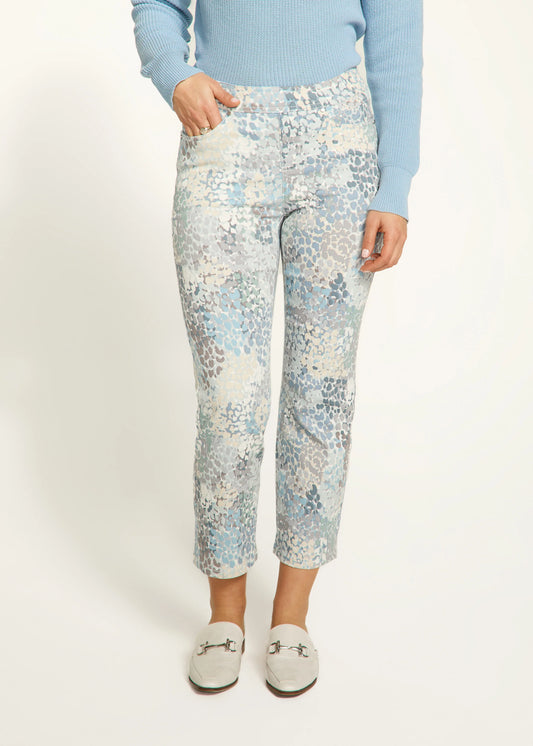 Pull On Printed Straight Leg Cropped Bottoms. Style FD2482837