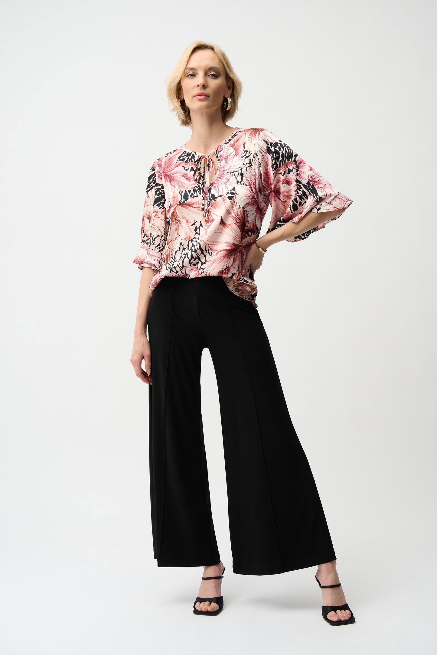 Pull On Wide Leg Centre Seam Pant. Style JR251017