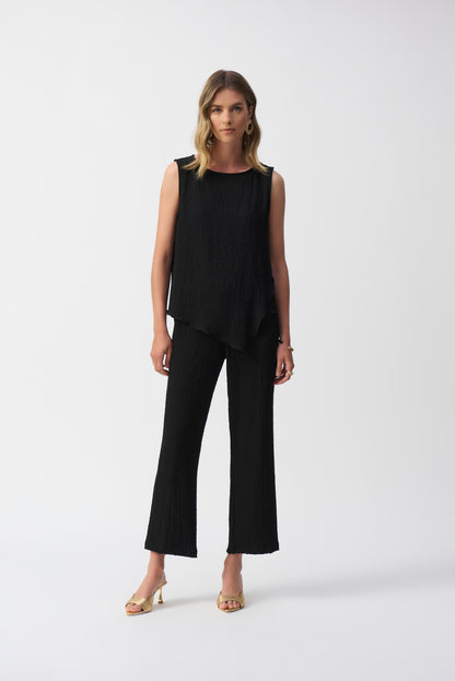 Seersucker Asymmetrical Sleeveless Top. Style JR251228