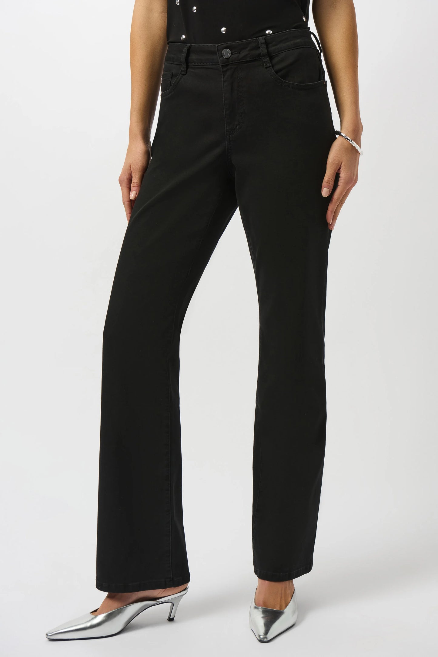 Brooke Classic Bootcut Stretch Jeans. Style JR251967
