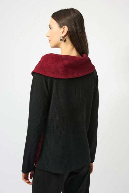 Textured Knit Color-Block Trapeze Top. Style JR253168