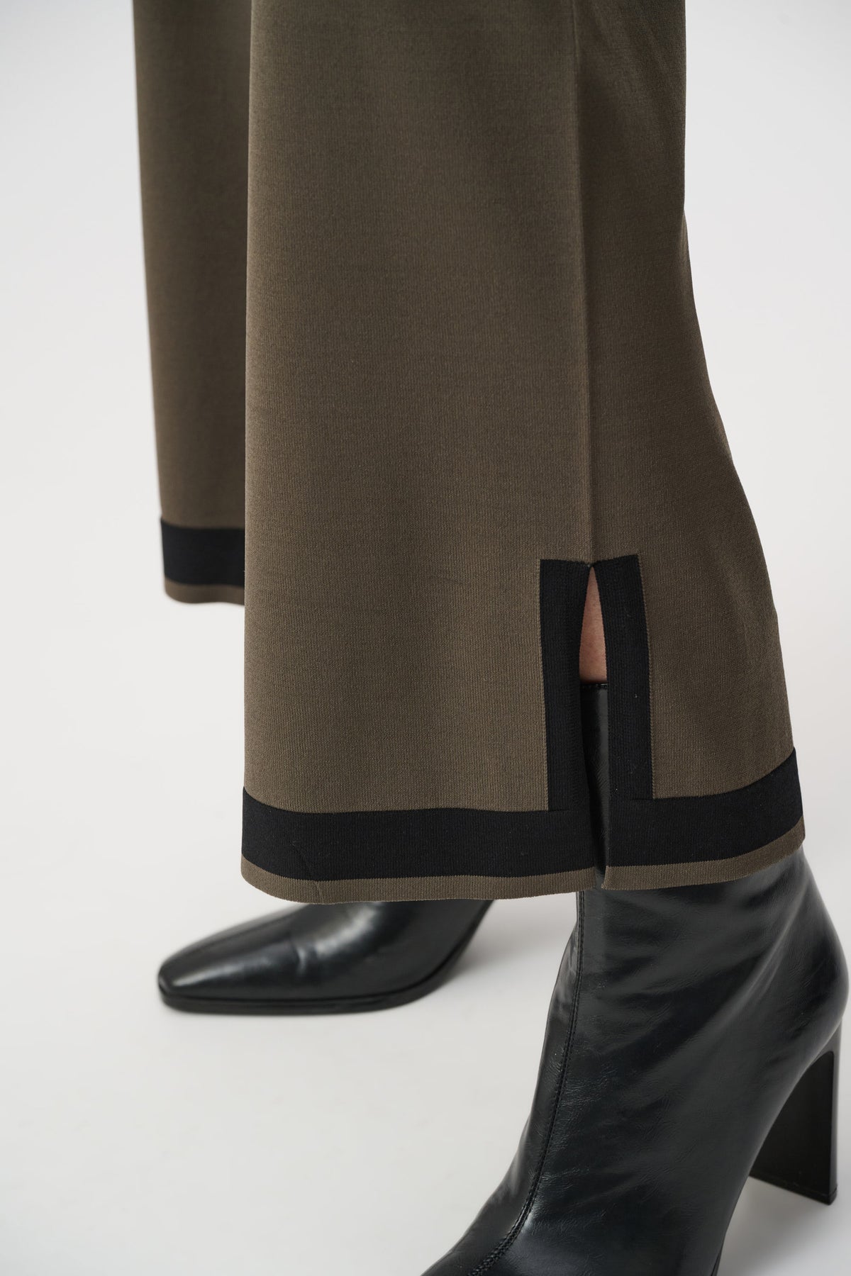 Sweater Knit Colour Block Culotte Pants. Style JR253910