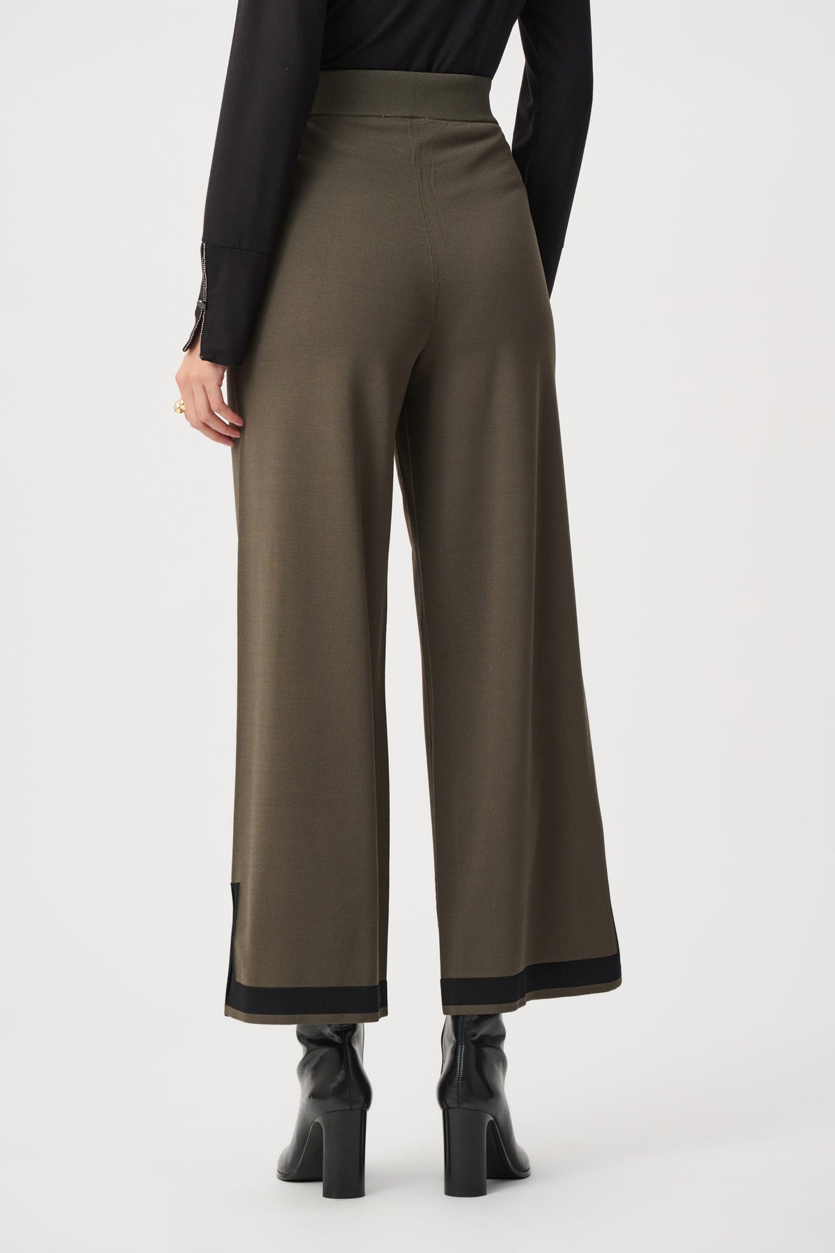 Sweater Knit Colour Block Culotte Pants. Style JR253910