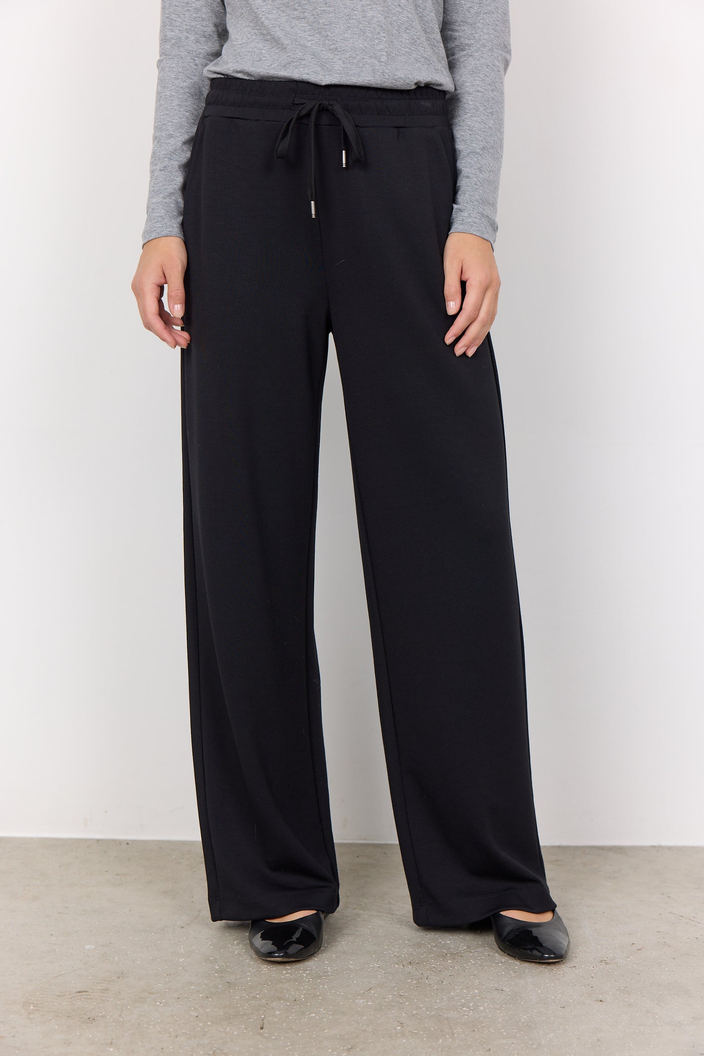 Wide Leg Tie Waist Pocket Pant. Style SOYA25924