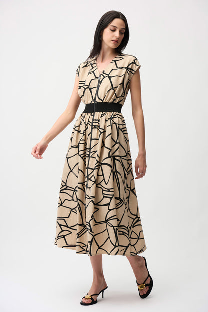 Seersucker Abstract Print Fit and Flare Dress. Style JR261163