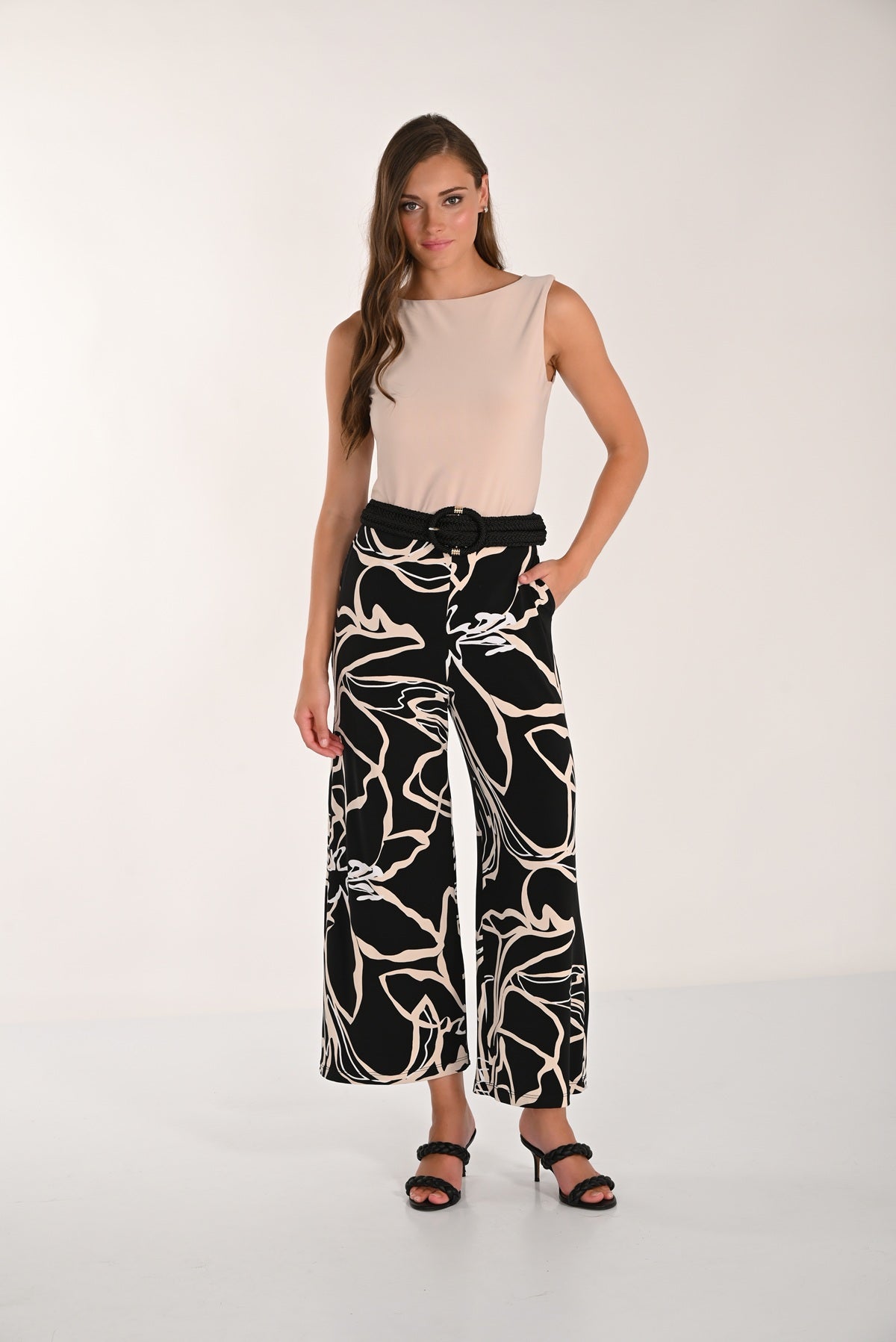Abstract Beige & Black Print Pull-On Pants. Style FL261225